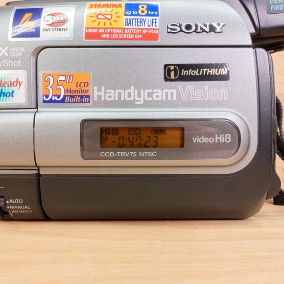 Sony Handycam CCD-TRV72 NTSC Video Hi8 Camcorder / Tested / Made in Japan - Picture 5 of 10